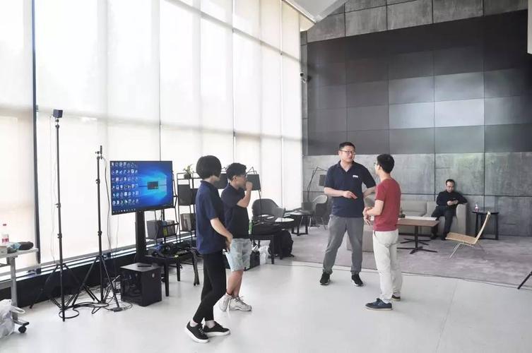 创业排雷大会 扫平创业「绊脚石」——合弄网络如何破局